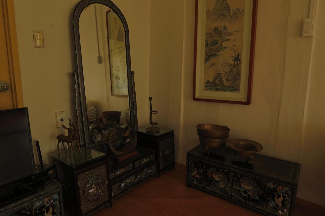 Daoljae Hanok Pension Suncheon Eksteriør billede