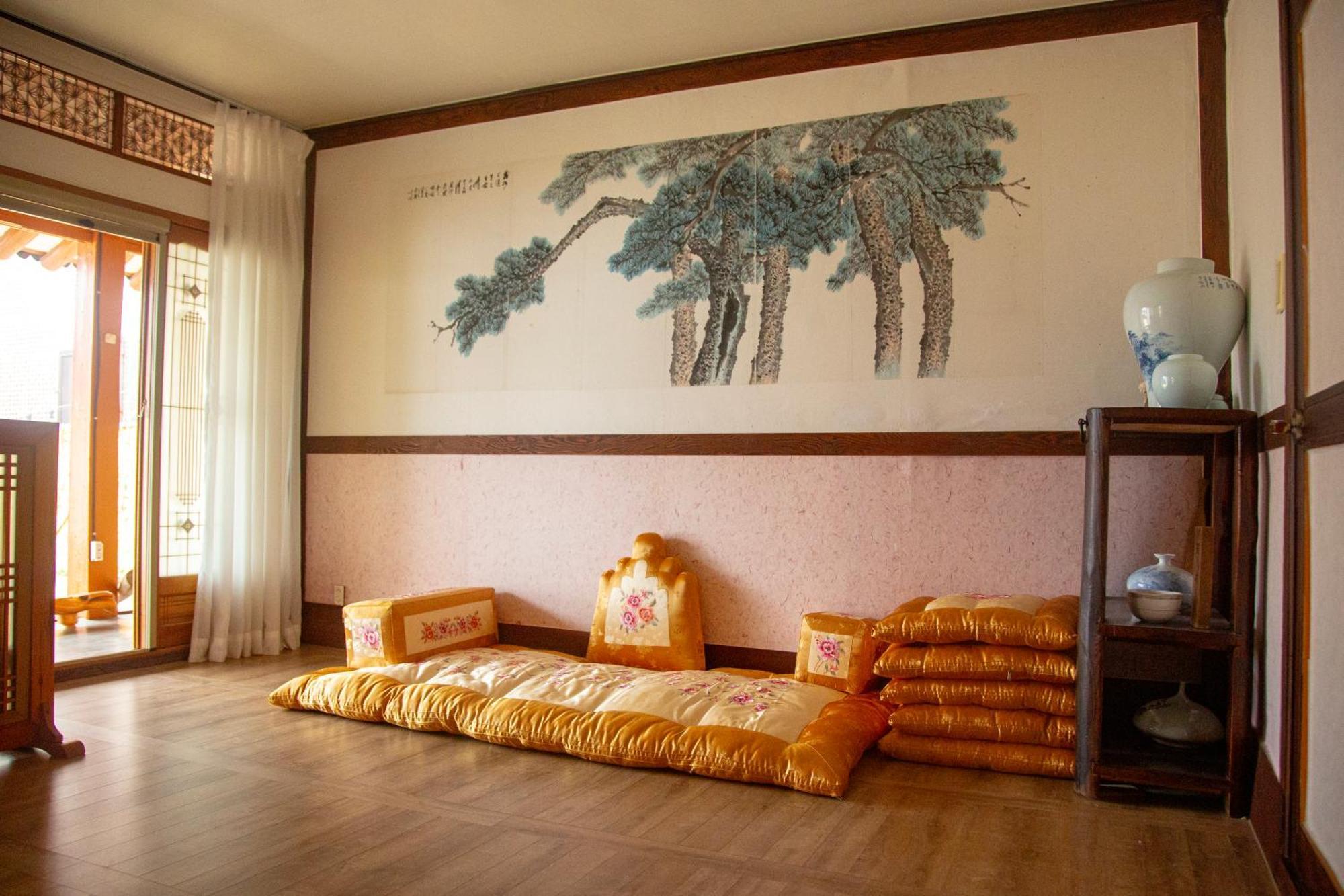 Daoljae Hanok Pension Suncheon Eksteriør billede